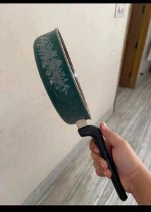 Nonsticky Pan