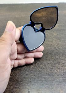 Heart With Inside Mirror Pop Up Socket Mobile Grip