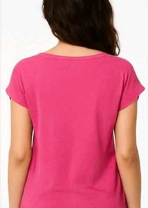 Pink Graphic Tee🌸