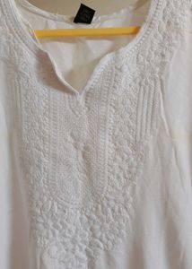 Chikankari Short Cotton Kurti