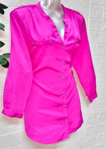 Size 34/36  🎁Buy 2 Get 1 Free 🎁Magenta Top