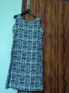 Printed Sleeveless Dress Size-XL