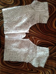I Have Same Colour Blouse Another One