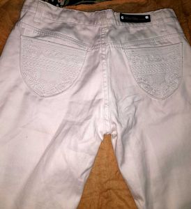 Jeans 60% Off