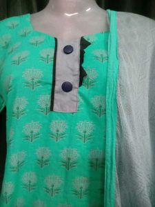 Green Printed Kurti Salwar Set 🌼
