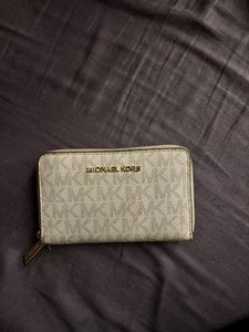 Michael Kors Womens Wallet