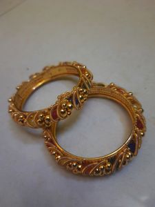 Elegent Bangels Set Of 2
