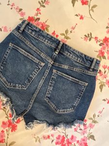 Zara Shorts Mini
