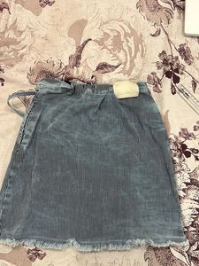 Denim Skirt (xs-s)
