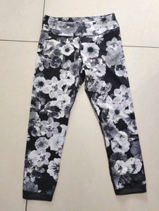 OLD NAVY Floral Print Ankle Length Leggings