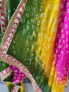 Beautiful Bandhani Dupatta
