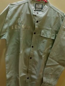 Men&#39;s Casual Shirt