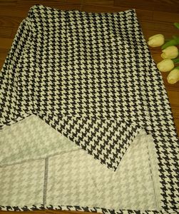 Pencil skirt(slide slit)🖤🤍