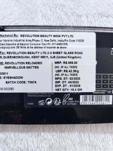 Revolution Reloaded Marvellous Mattes eyeshadow pa