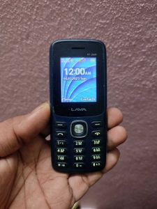 Basic Mobile Phones - Bundle