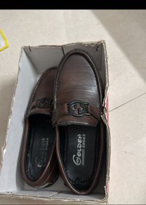 Shoe