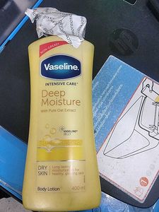 Vaseline Deep Moisture Lotion