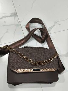Chic Brown Crossbody Bag