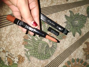 Plum Twist & Go Lipstick