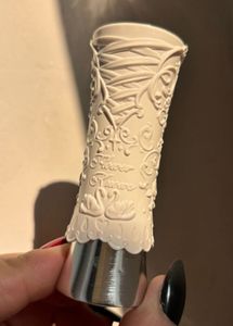 flower knows lipstick