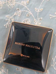 Manish Malhotra Eyeshadow