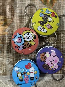 BTS keychain Tin box