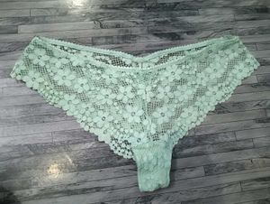 flower 🌺🧡32,34