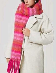 Pink Wool Muffler