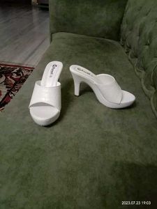 Heels 👠