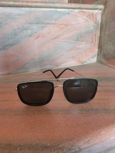 Ray Ban Sunglasses 🕶️ Awesome Condition