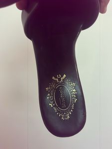 shoetopia black heels!!