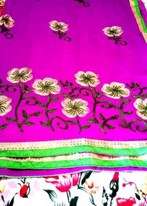 Elegant Floral Saree 2