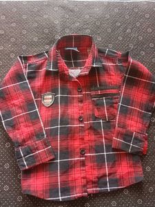 Boy&#39;s Plaid Outfit