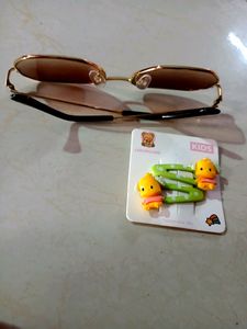 Nice Glass 👓 And Free Cute Clip 😍
