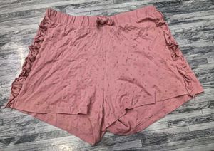 28 Size Shorts 💚