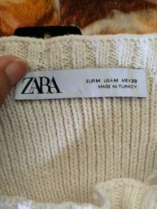 Zara Cute Knit Crop Top