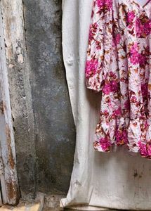 4226. SHEIN CUTE FLORAL DRESS