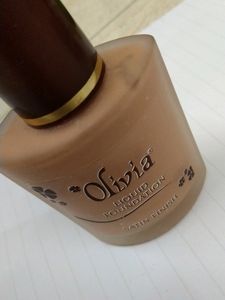 Olivia Liquid Foundation Satin Finish