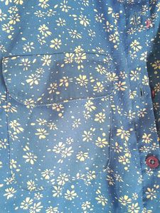 Floral Sleeveless Blue Top