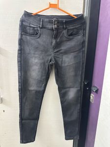 Stylish Gray Denim Jeans