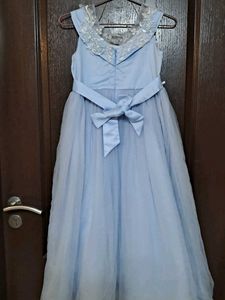 Elegant Blue Party Gawn