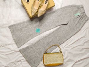 ✨Grey Knit Wide Leg Pants✨