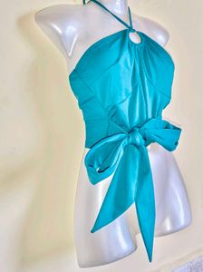 🆕 Piece Size S/M Teal Halter Tie Top