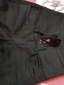 High Waisted Jeans