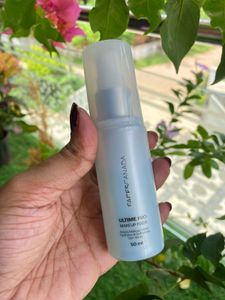 Faces Canada Setting Spray