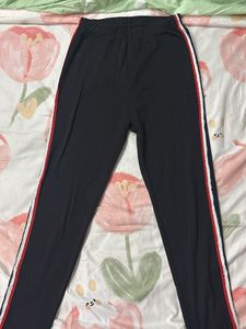 Side Stripe Leggings