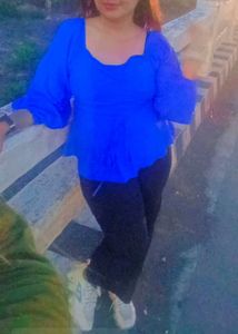 Sassafras Woman back note stylish top