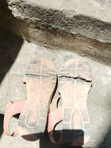 Women&#39;s Pink Sandals
