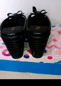 😍Women wedges Black😍