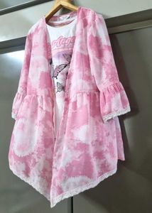 Cute girls t shirt and cardigan